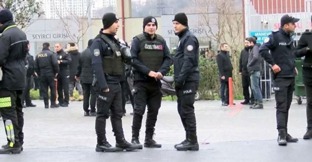 17 Yaşındaki Taraftar Maç Öncesi Bıçaklanarak Öldürüldü!