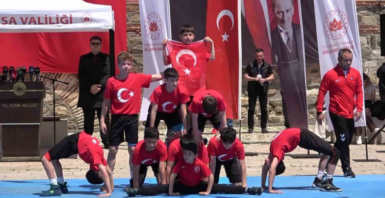 19 Mayıs Coşkusuyla Dolu Hanlar Bölgesi