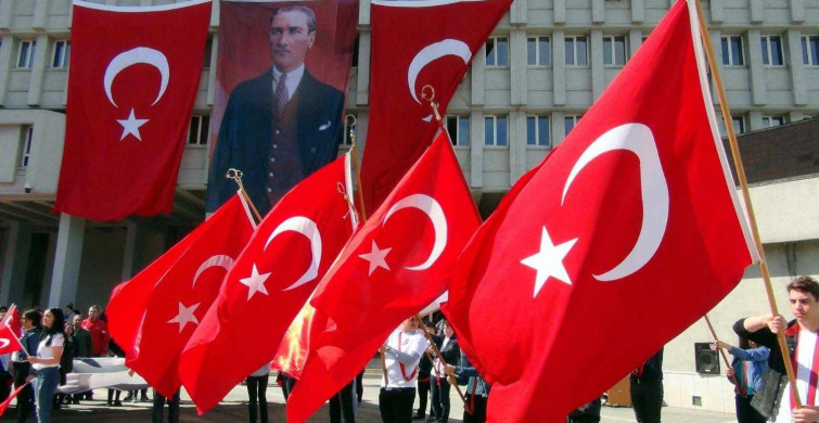 19 Mayıs günü resmi tatil mi? 19 Mayıs'ta ders işlenir mi? 19 Mayıs'ta öğretmenler hangi ödemeleri alabilir?