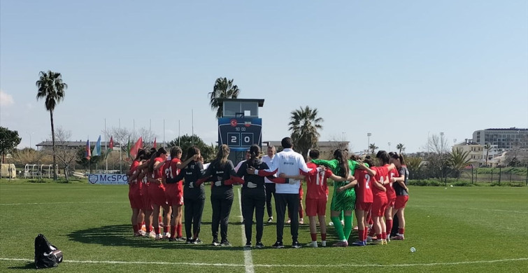 19 Yaş Altı Kadın Futbol Milli Takımı, Ekvator Ginesi'ni 2-0 Mağlup Etti