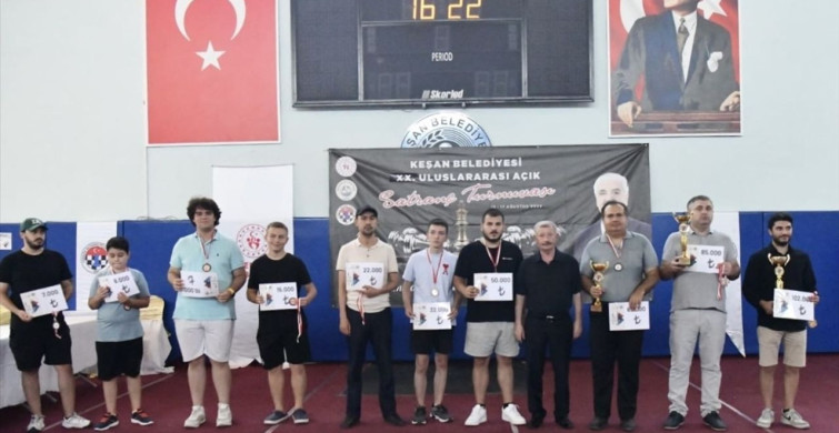 20. Uluslararası Açık Satranç Turnuvası Başladı
