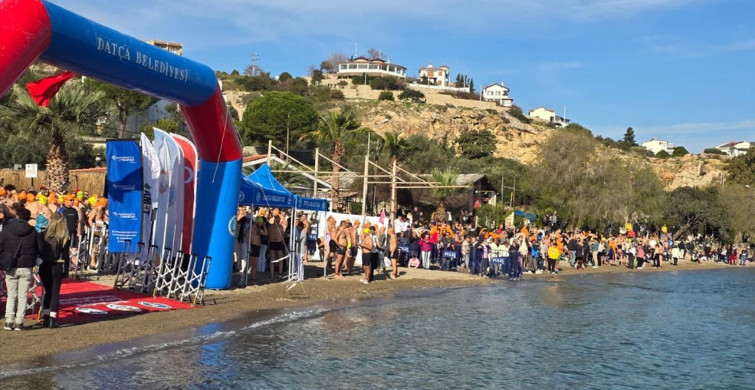 20. Uluslararası Datça Açık Deniz Kış Yüzme Maratonu Düzenlendi