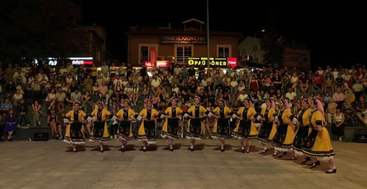 20. uluslararası halk dansları festivalinde coşku sürüyor
