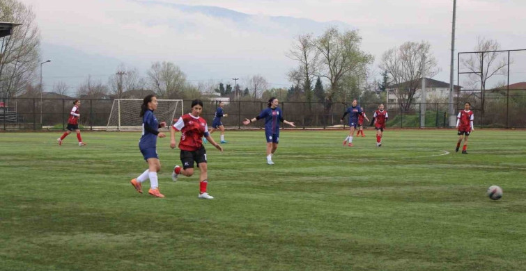 2026 Okul Sporları Futbol Gençler Grup Müsabakaları Düzce'de Başladı