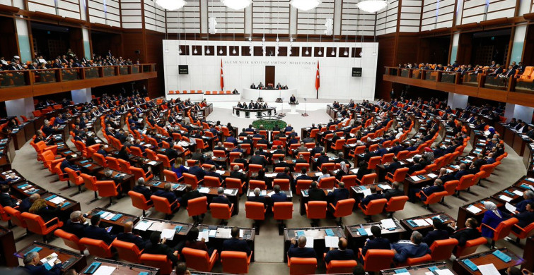 27 Maddelik Yargı Paketi Meclis'te! Eski Eşe Karşı İşlenen Suçun Cezası Ağırlaştırılıyor