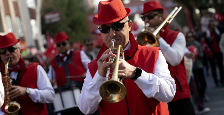 29 Ekim Cumhuriyet Bayramı Kortej Yürüyüşü Başkent'te Gerçekleşti