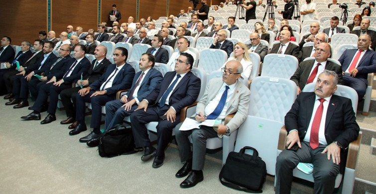 3. Türk Dünyası Uluslararası Mühendislik Zirvesi KKTC'de Başladı