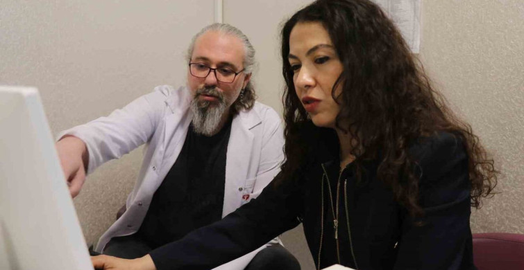 30 Santimlik Tümör Ameliyatla Başarıyla Çıkarıldı