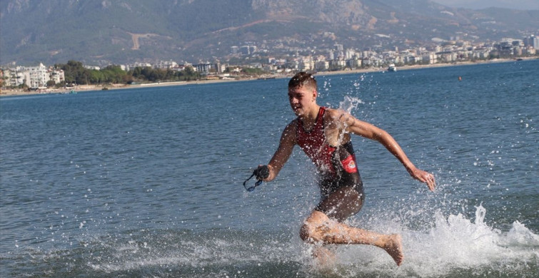 34. Alanya Triatlon Yarışları Başladı