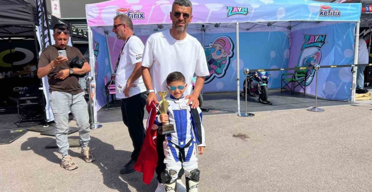 4 Yaşındaki Atakan Boyracı'nın Motosiklet Heyecanı