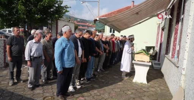 4 yaşındaki Öykü Naz Kumsar toprağa verildi