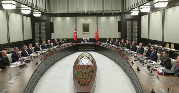 4,5 Saat Süren MGK Sonrası Yazılı Açıklama 