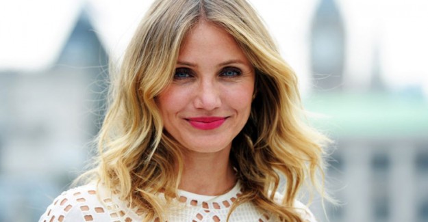 45 Yaşındaki Ünlü Oyuncu Cameron Diaz Hamile Mi?