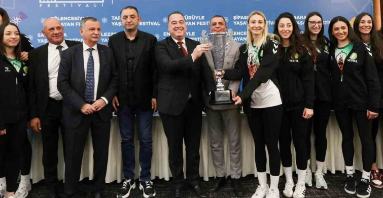 486. Uluslararası Manisa Mesir Macunu Festivali İçin Geri Sayım Başladı