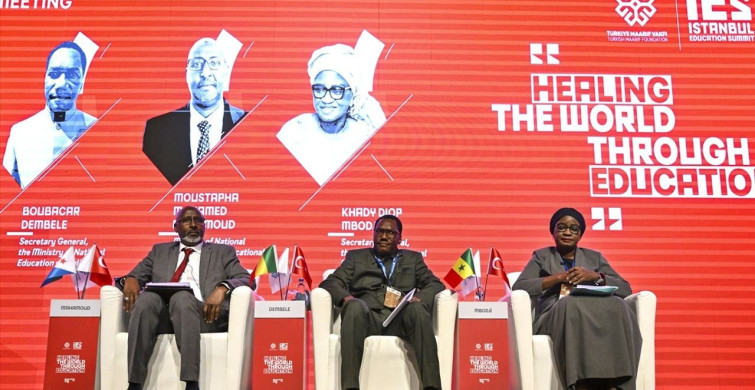 5. İstanbul Eğitim Zirvesi İlk Günü Tamamlandı