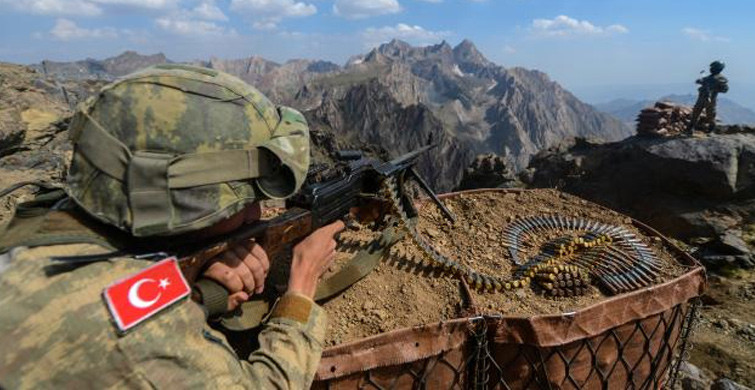 5 PKK'lı Terörist Teslim Oldu