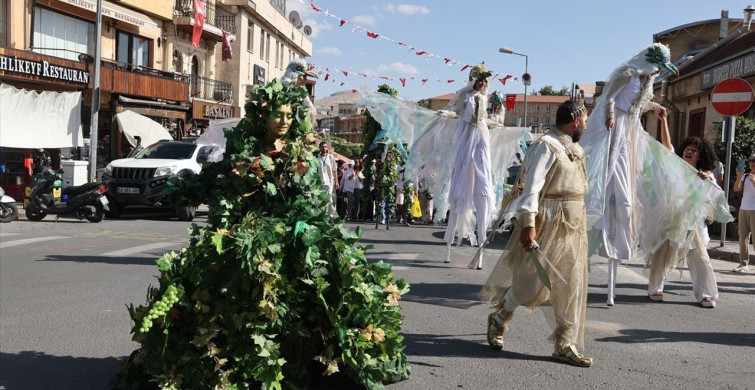53. Uluslararası Ürgüp Bağ Bozumu Festivali Renklendi