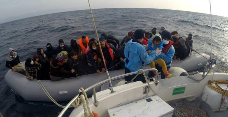 54 Göçmen Türk Kara Sularında Kurtarıldı