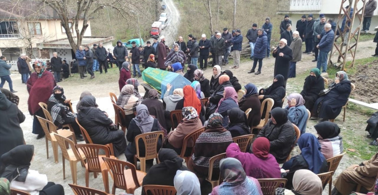56 Yıl Süren Aşkın Sonu: Ordu'da Vefat Eden Çiftin Cenazesi Defnedildi