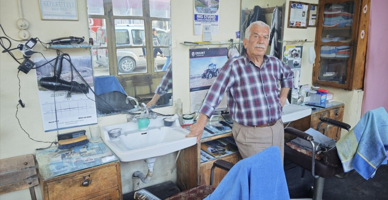 57 Yılın Ardından Da Kesilmeyen Berberlik Aşkı