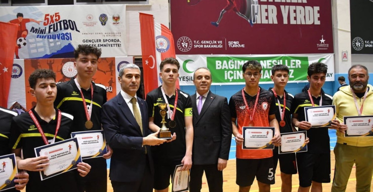 5x5 Mini Futbol Turnuvası Finali Gerçekleşti