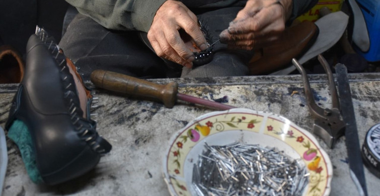 60 Yıldır Deri Ayakkabı Üreten Usta: Mustafa Sandıkçı