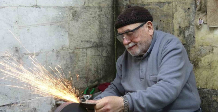 67 Yıldır Bıçakçılık Yapan Usta: Cemil Culfa