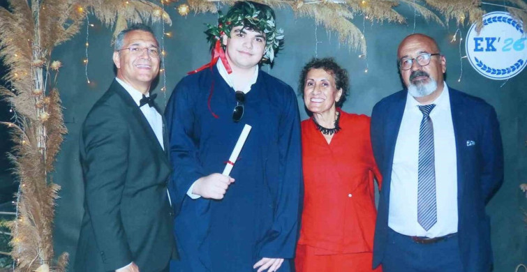 69 yaşında yüksek lisans mezuniyetiyle çifte mutluluk yaşadı