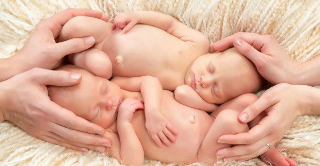 73 Yaşında İkiz Bebek Doğurdu