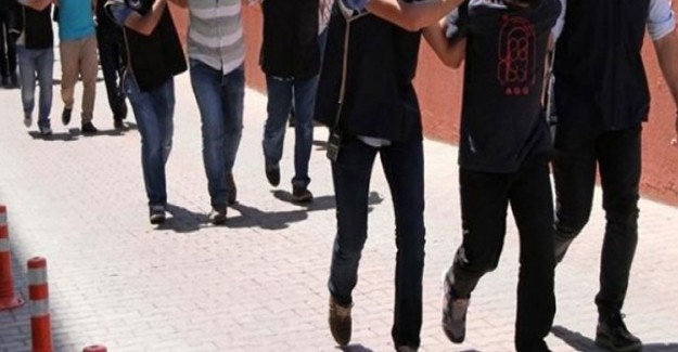 74 FETÖ'cü Asker Terörden Arananlar Listesine Eklendi
