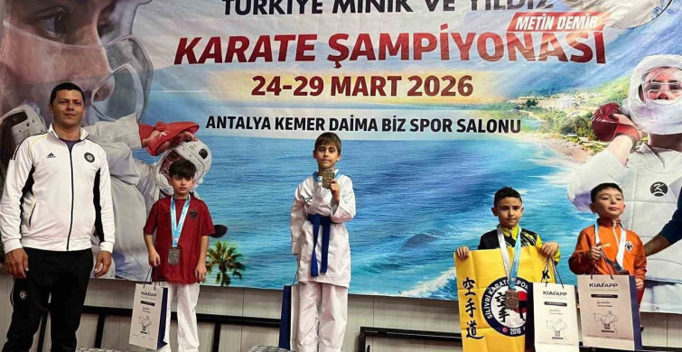 8 Yaşındaki Ramazan Özler Türkiye Şampiyonu Oldu