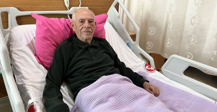 81 Yaşındaki Prostat Kanseri Hastasına Kapalı Ameliyat