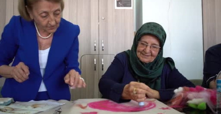 84 Yaşında Sanatla Hayatına Renk Katıyor