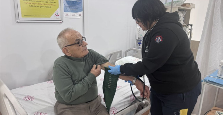 85 Yaşındaki Hasta Kalp Masajıyla Hayata Döndü