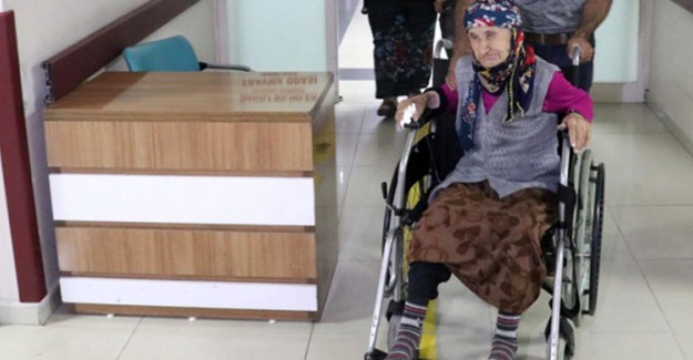 85 Yaşındaki Kadının Doğduğundan Beri Kimliğinin Olmadığı Ortaya Çıktı