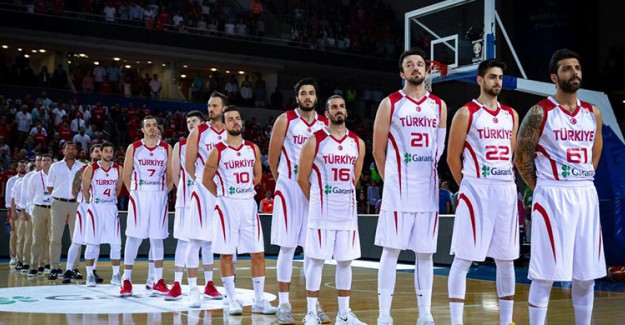A Milli Erkek Basketbol Takımı Dünya Kupası Yolunda!