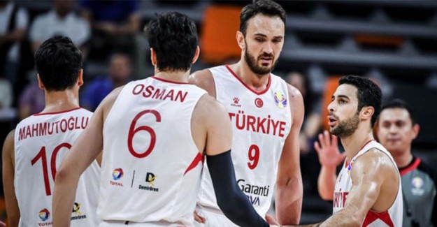 A Milli Erkek Basketbol Takımı Yeni Zelanda'ya 102-101 Yenildi!