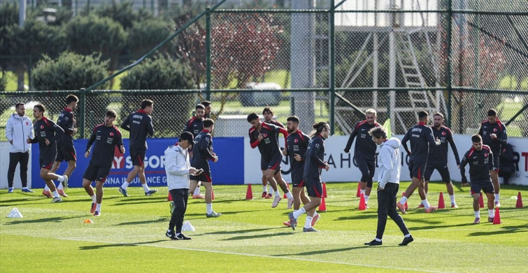 A Milli Futbol Takımı, İspanya Maçı İçin Hazırlıklarını Tamamladı