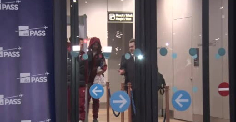 A Milli Futbol Takımı İstanbul'a Geri Döndü