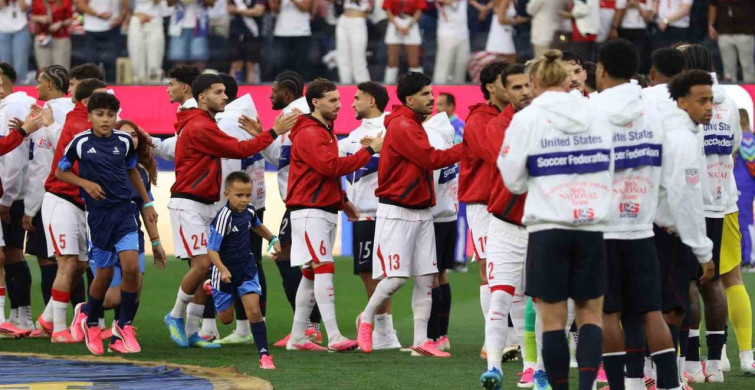 A milli futbol takımında 7 değişiklik yapıldı