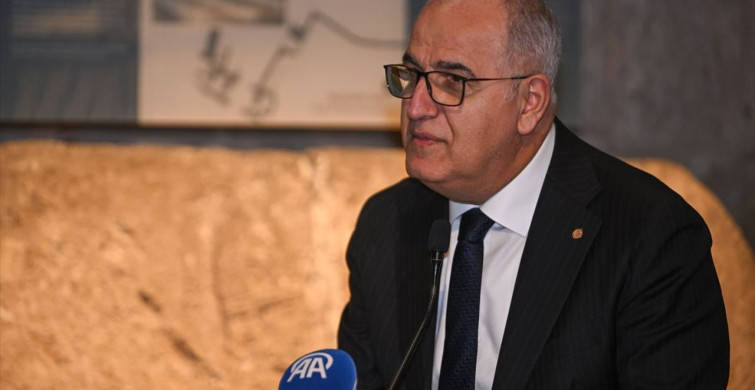 A Milli Kadın Voleybol Takımı'na ithaf edilen 'Enheduanna' kitabı tanıtıldı