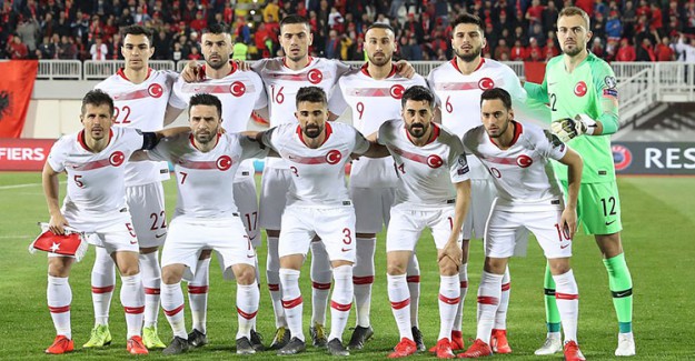 A Milli Takım'ın Moldova 11'i Belli Oldu