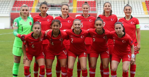 A Milli'lerin Rakibi Rusya