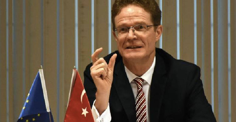 AB Delegasyon Başkanı'ndan Övgü Dolu Sözler