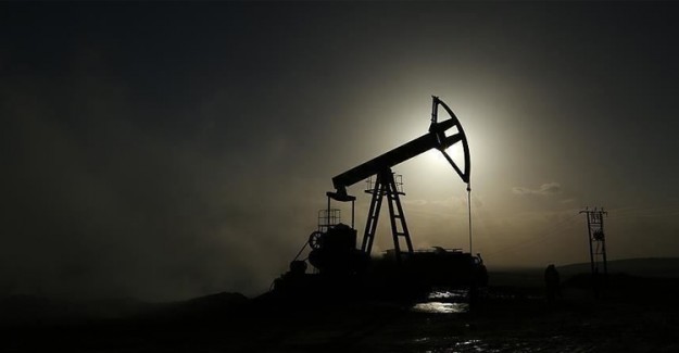 ABD Suriye'nin En Büyük Petrol Sahasına Uzman Gönderdi
