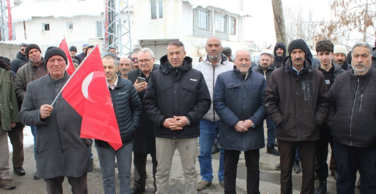 ABD ve İsrail'in İran'a Saldırıları Ağrı'da Protesto Edildi
