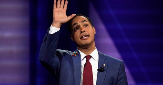 ABD'de Demokrat Başkan Adaylarından Julian Castro Yarışı Çekildi