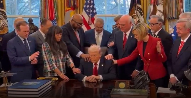 ABD’de Hristiyan din adamları, Trump için dua etti