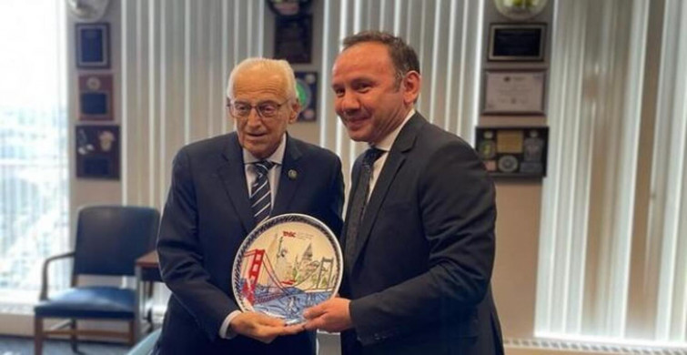 ABD'de ilk defa bir Türk vatandaşına Amerikan Kongresi tarafından ödül verildi