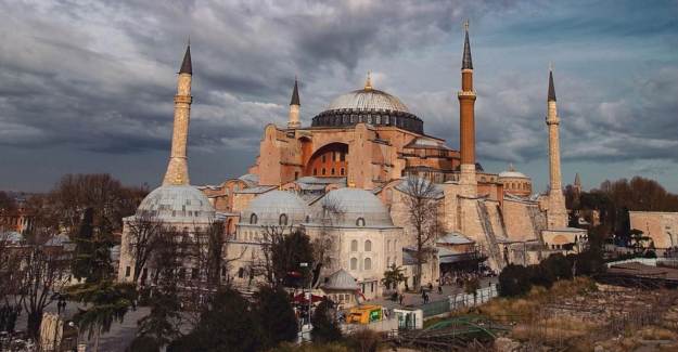 AB'den Ayasofya Açıklaması!